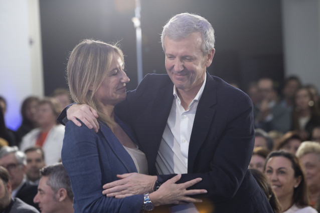 Fernández-Tapias con Alfonso Rueda durante la campaña.