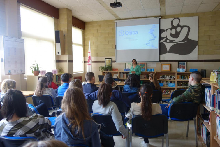 ​AJE y LaCaixa fomentan la vocación emprendedora entre los estudiantes gallegos