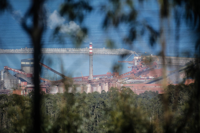 Archivo - La fábrica de Alcoa, a 24 de enero de 2024, en San Cibrao, Lugo