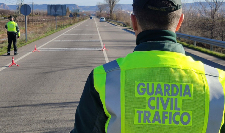 Herido un motorista tras ser arollado por un camión que se dio a la fuga en Ourense