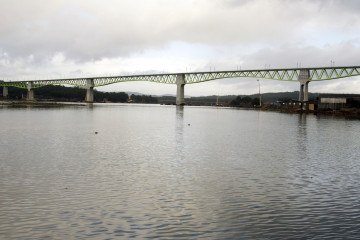 Archivo - Viaducto sobre el Río Ulla.