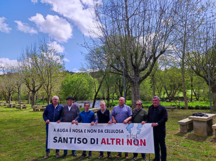 Caminata entre Palas de Rei y Santiso contra el proyecto de Altri en A Ulloa