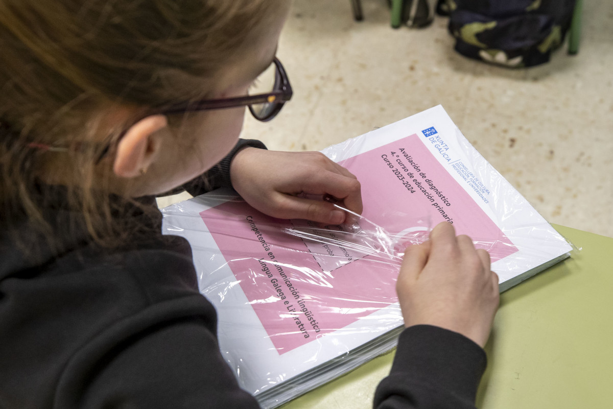 La directora xeral de Ordenación e Innovación Educativa, Judith Fernández, visita el  CEIP Plurilingüe Monte dos Postes de Santiago.