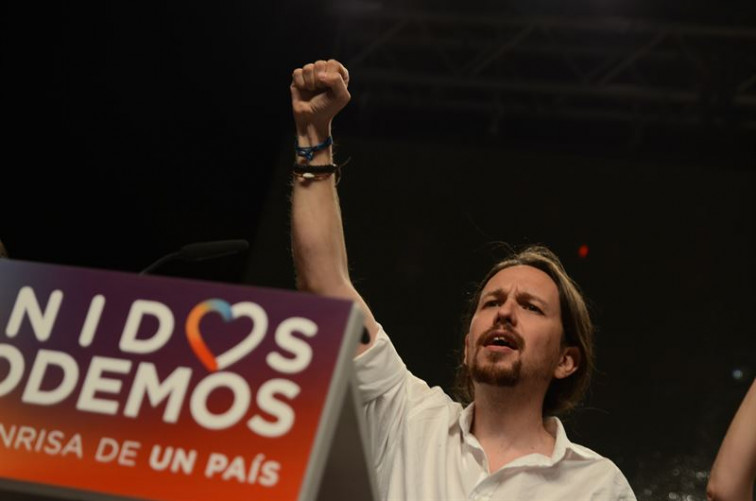 ​Pablo Iglesias afea a Pedro Sánchez que no responda sus mensajes