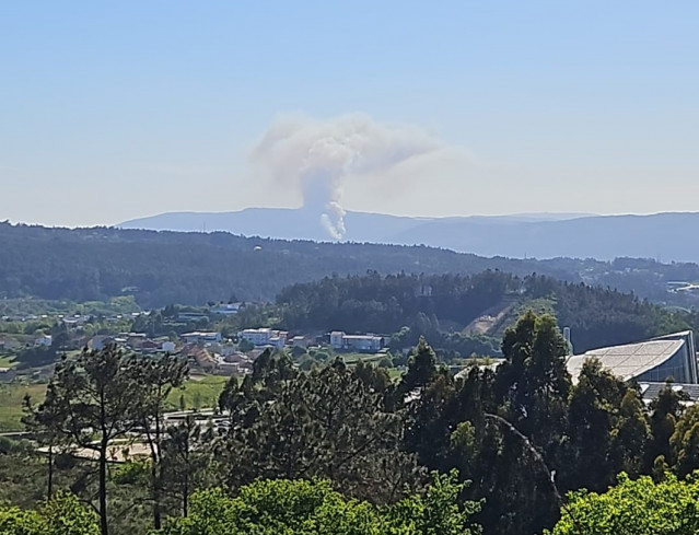 Incendio en Rois (A Coruña)