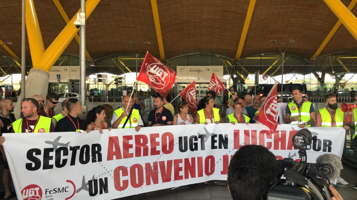 Una pasada protesta de UGT en un aeropuerto en una foto de AEREO UGT