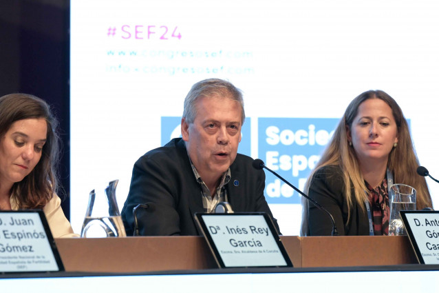 El conselleiro de Sanidade, Antonio Gómez Caamaño, participa en el congreso de la Sociedad Española de Fertilidad