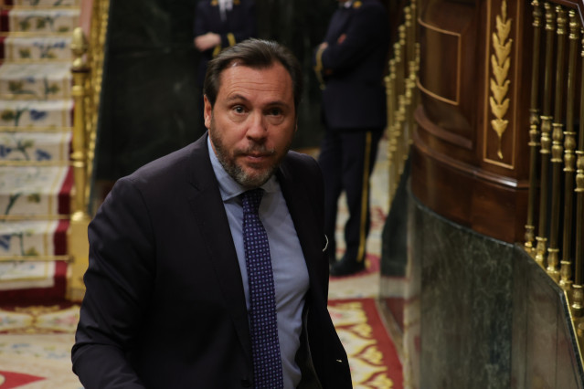 El ministro de Transportes y Movilidad, Óscar Puente, durante la sesión de control al Gobierno, en el Congreso de los Diputados, a 29 de mayo de 2024, en Madrid (España). Durante la sesión de control, la última antes de las elecciones europeas del próximo