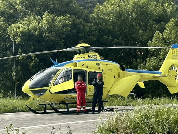 Pilotos abandonan el helicóptero del 061 de Santiago y la Xunta expedienta a la concesionaria