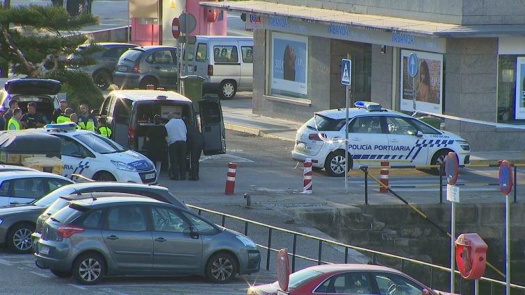 Aparece un cadáver flotando en el porto do Berbés, Vigo