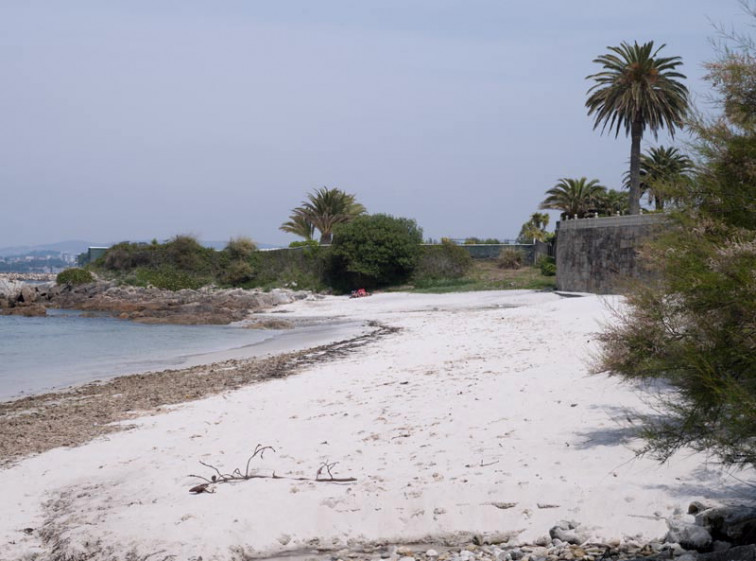 Muere ahogado en una playa de Vigo un buceador