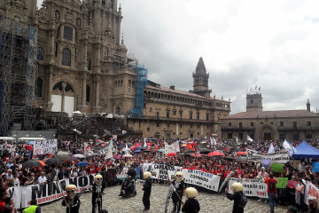 Archivo - Protesta contra la mina de cobre de Touro-O Pino