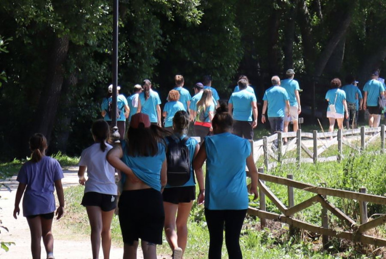 Cientos de solidarios acuden a Lalín a correr y andar contra el daño cerebral