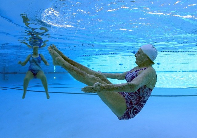 La Xunta planea subvencionar gimnasios y piscinas cuando el médico recete ejercicio