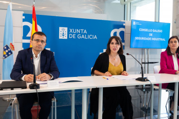 La conselleira de Economía e Industria, María Jesús Lorenzana, asiste a la constitución del Consello Galego de Seguridade Industrial.
