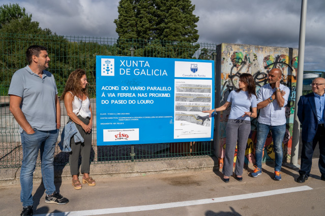 Archivo - La conselleira de Vivenda e Planificación de Infraestruturas, María Martínez Allegue, visita la actuación de acondicionamiento del entorno del paseo del río Louro, en el municipio pontevedrés de O Porriño.