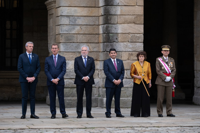 Archivo - Autoridades en los actos previos a la Ofrenda al Apóstol en Santiago de Compostela. 2023.