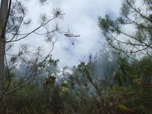 Controlado o incendio de Santiago despois de arder máis de 47 hectáreas