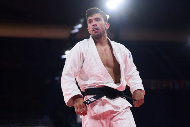 Llega la primera medalla de España: bronce en judo para Fran Garrigós