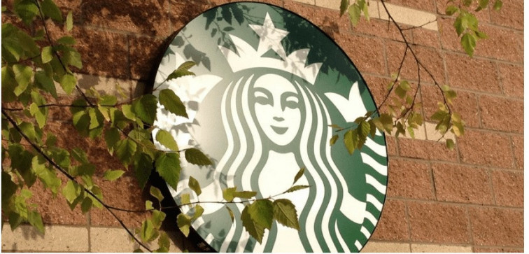 Starbucks inaugura su primer local en Santiago de Compostela