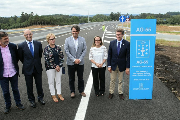 Abre a media autovía da Costa da Morte