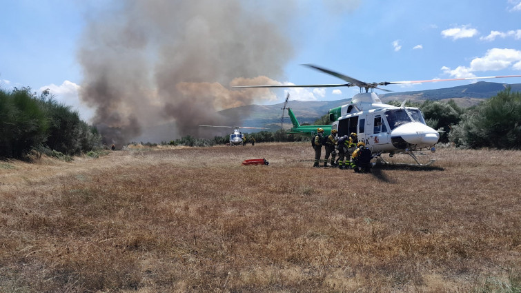 Incendio forestal en Grixoa y otro en A Illa de Arousa, el segundo en una semana