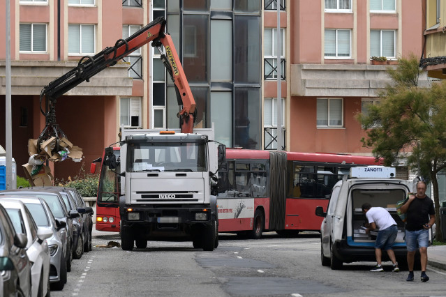 Operativo de limpieza por la emergencia sanitaria debido a la huelga en la recogida de basura