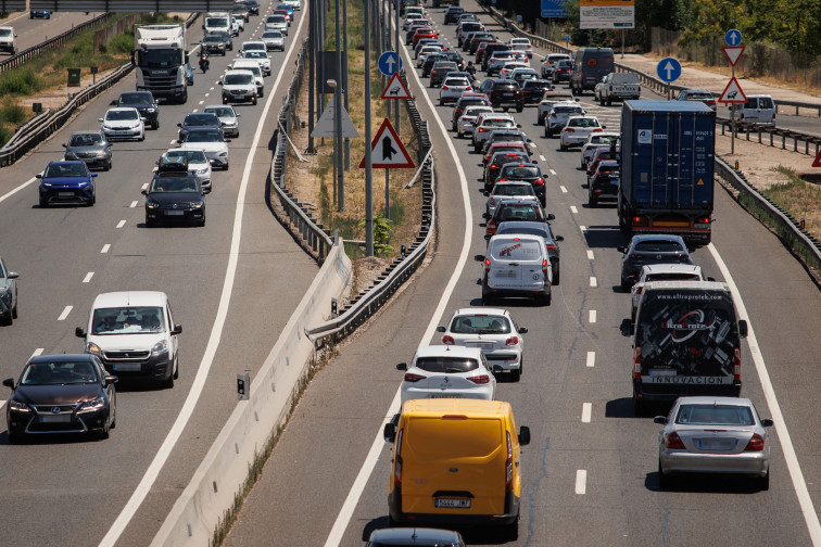 Se esperan más de un millón de desplazamientos en las carreteras gallegas por el puente del 15 de agosto