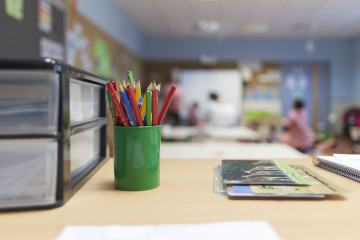 Archivo - Colegio, aula, primaria, infantil, clase, niño, niña, niños, jugando, jugar, juegos, profesor, profesora, profesores