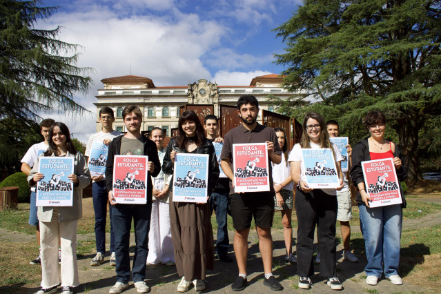 Los alumnos gallegos, llamados a secundar el próximo 2 de octubre la huelga convocada por 'Erguer.Estudantes da Galiza'