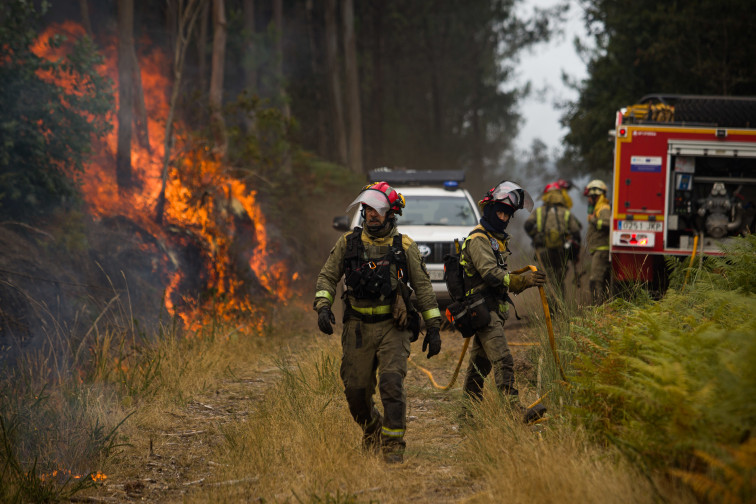 Estabilizado el incendio de Entrimo, activo el de Crecente y uno nuevo en Oímbra