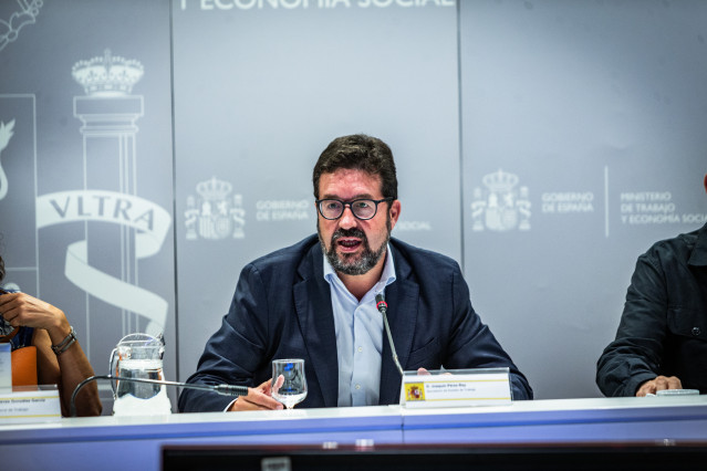 El secretario de Estado de Trabajo, Joaquín Pérez Rey, durante la reunión de diálogo social sobre reducción de jornada de este lunes, 9 de septiembre