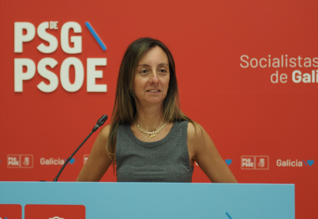 La parlamentaria socialista Paloma Castro en rueda de prensa