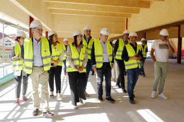 El conselleiro de Sanidade, Antonio Gómez Caamaño, visita las obras del nuevo centro de salud de Moaña (Pontevedra), a 17 de septiembre de 2024.