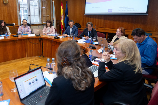 Reunión de la comisión de seguimiento del fondo social europeo, en Santiago