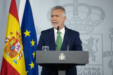 El ministro de Política Territorial, Ángel Víctor Torres, durante una rueda de prensa , en el Complejo de La Moncloa, a 27 de septiembre de 2024, en Madrid (España). Estas reuniones se enmarcan en