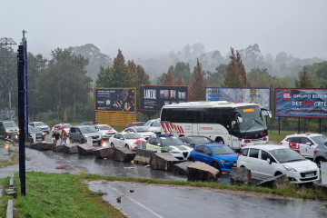 Imagen del atasco en la entrada de Conxemar.