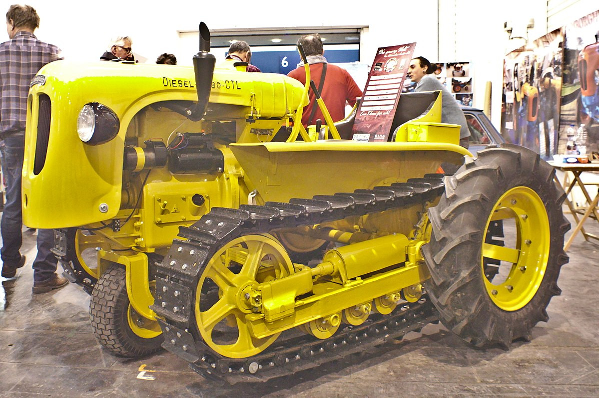 Lamborghini Tractor en una foto de Thomas Vogt publicada bajo Creative Commons 2.0.