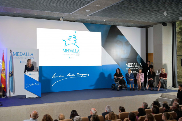 Acto de entrega de las Medallas Emilia Pardo Bazán que concede la Xunta