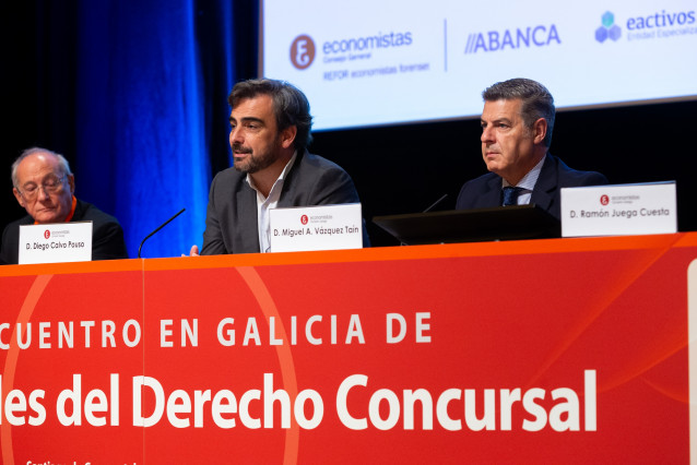 El conselleiro de Presidencia, Xustiza e Deportes, Diego Calvo, participa en la inauguración del 'XVIII Encontro en Galicia de profesionais do Dereito Concursal'.