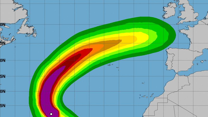 Predicciu00f3n de la trayectoria del huracu00e1n Kirk segu00fan el Centro de Huracanes del NOAA de la Administraciu00f3n de Estados Unidos