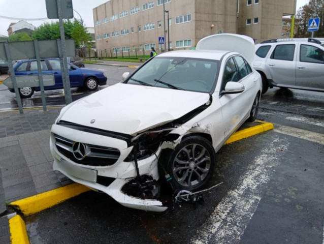 Accidente de tráfico en Santa Comba.