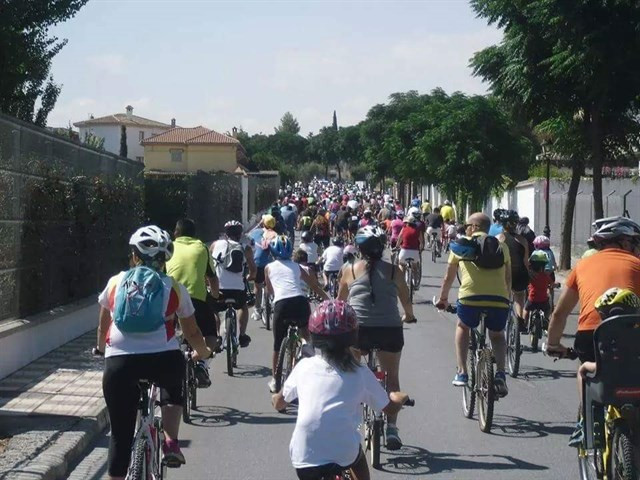 ​Evacuada en helicóptero unha peregrina que caeu da bicicleta en Palas