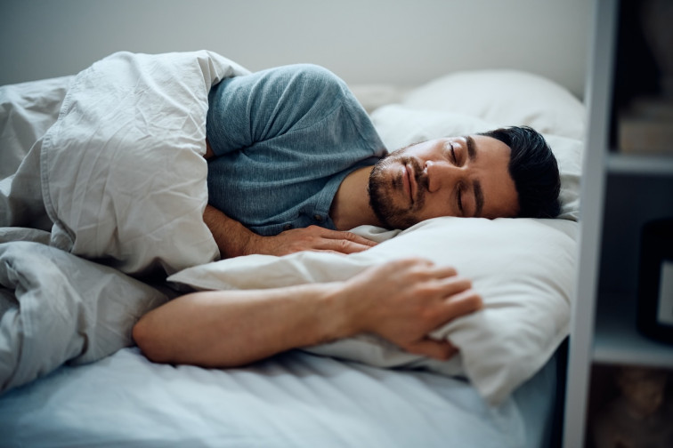 ¿Cómo dormir mejor en otoño? Expertos de Quirónsalud aconsejan para evitar el insomnio