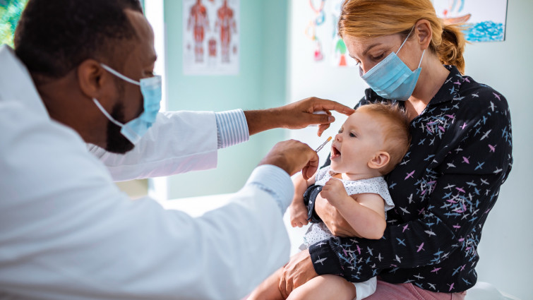 ¿Es efectiva la vacuna intranasal? Quirónsalud resuelve dudas y tranquiliza a los padres sobre este tratamiento