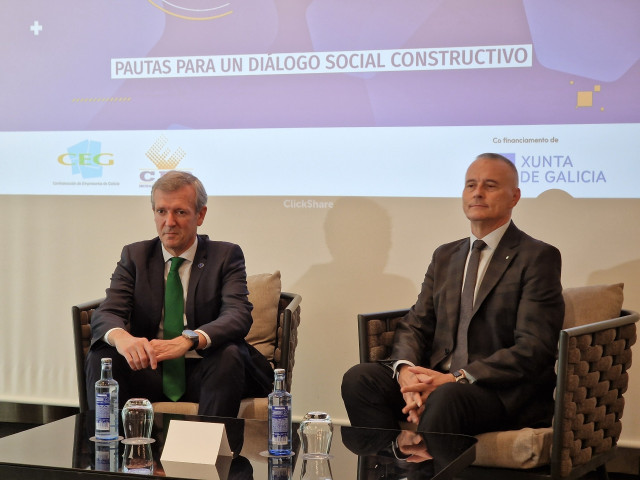 El presidente de la Xunta, Alfonso Rueda, en la clausura del Encuentro de secretarios y gerentes de organizaciones empresariales, en Vigo.