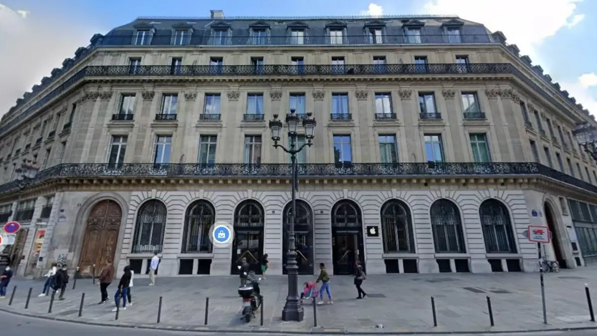 Edificio de oficinas frente al Palacio Garnier de Paru00eds