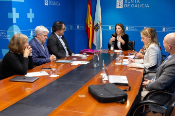 La conselleira de Medio Ambiente y Cambio Climático se reunió esta tarde con investigadores y profesores de las universidades de La Coruña, Santiago y Vigo