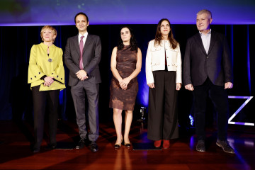 El Grupo Zendal entrega sus premios de salud humana y animal en una gala que llega a su V edición