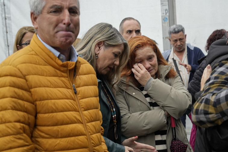 Minuto de silencio en Baiona en memoria de la mujer hallada muerta el viernes